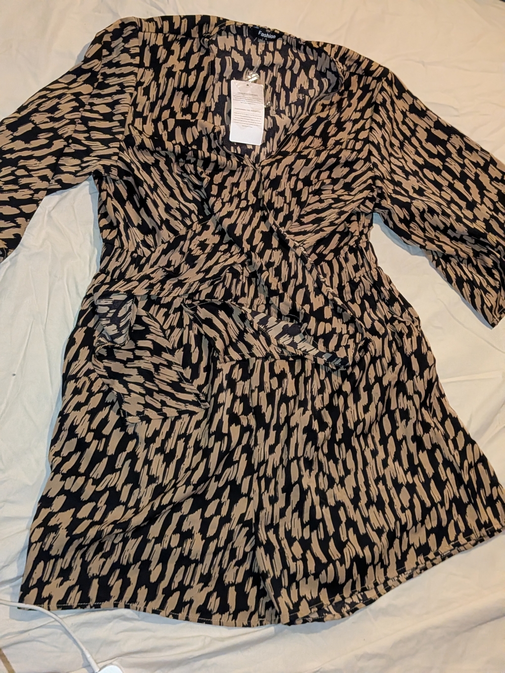 FASHIONETTE Black & Beige Printed Romper